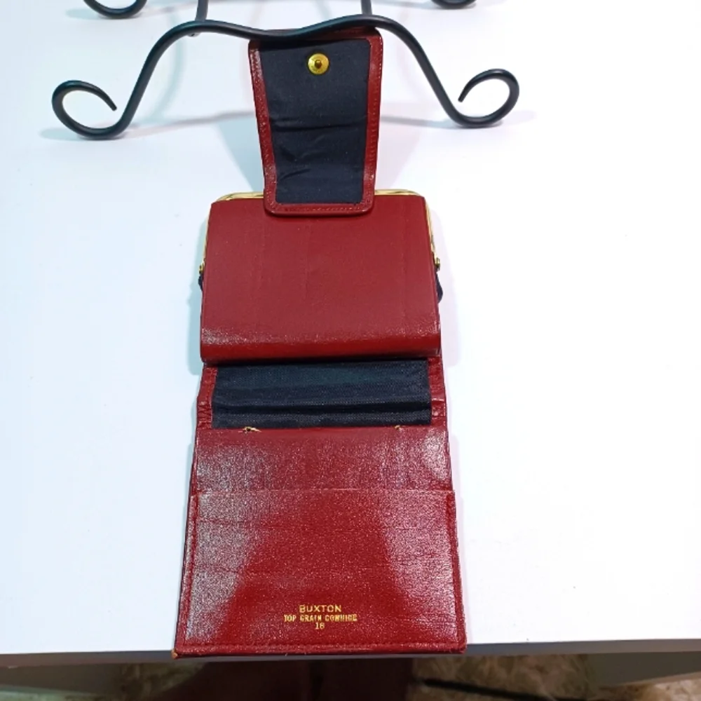 Vintage  Buxton Women BiFold Wallet, Deep Red/Brown